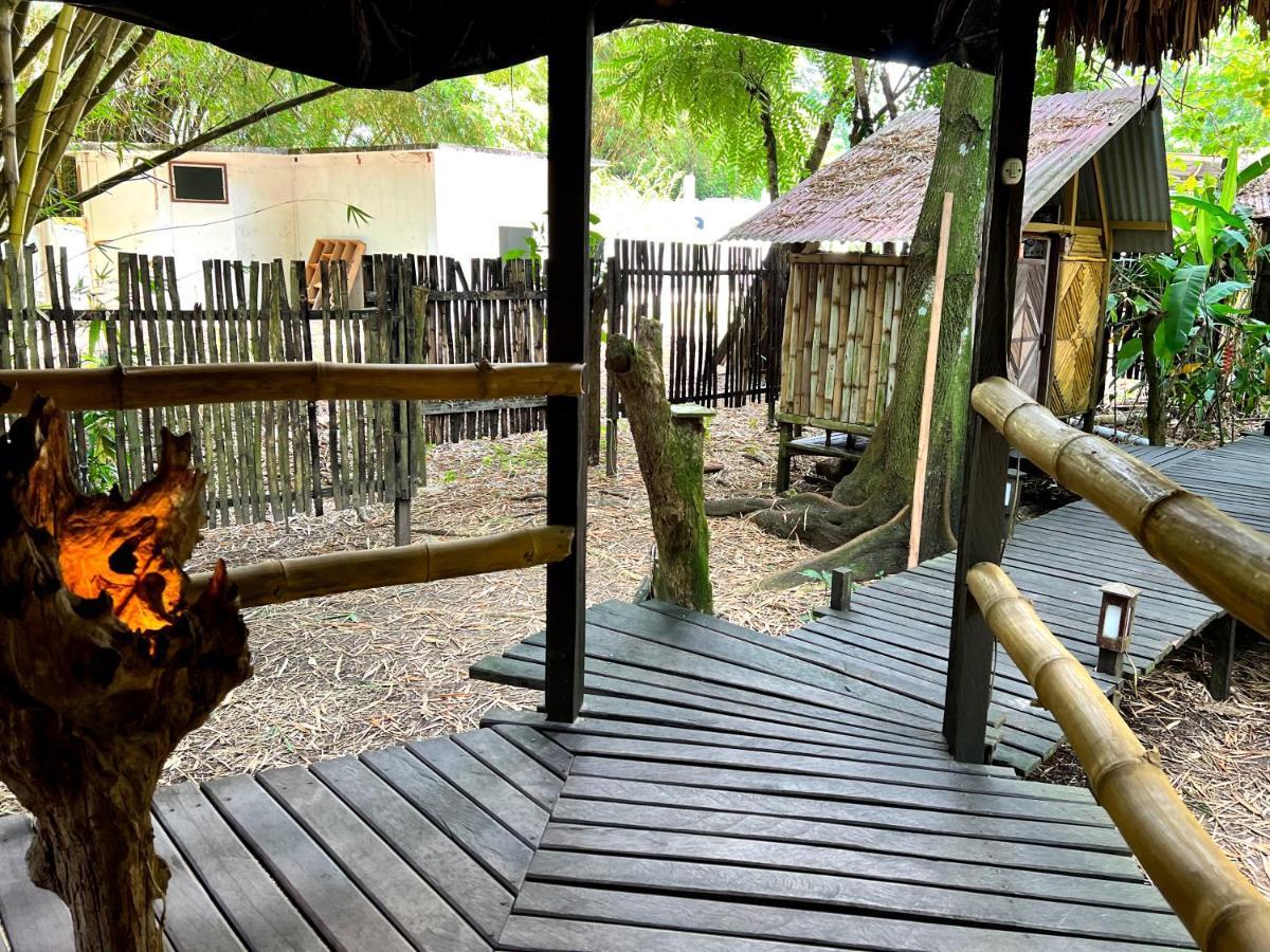 Cabanas Bambutan Palenque Bagian luar foto