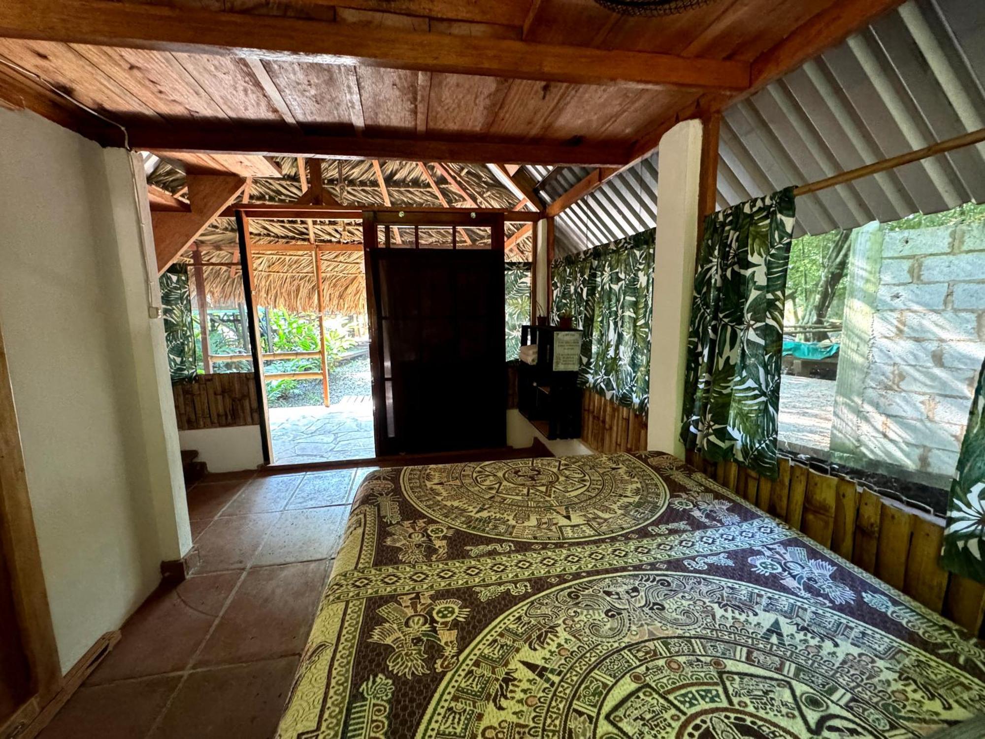 Cabanas Bambutan Palenque Ruang foto